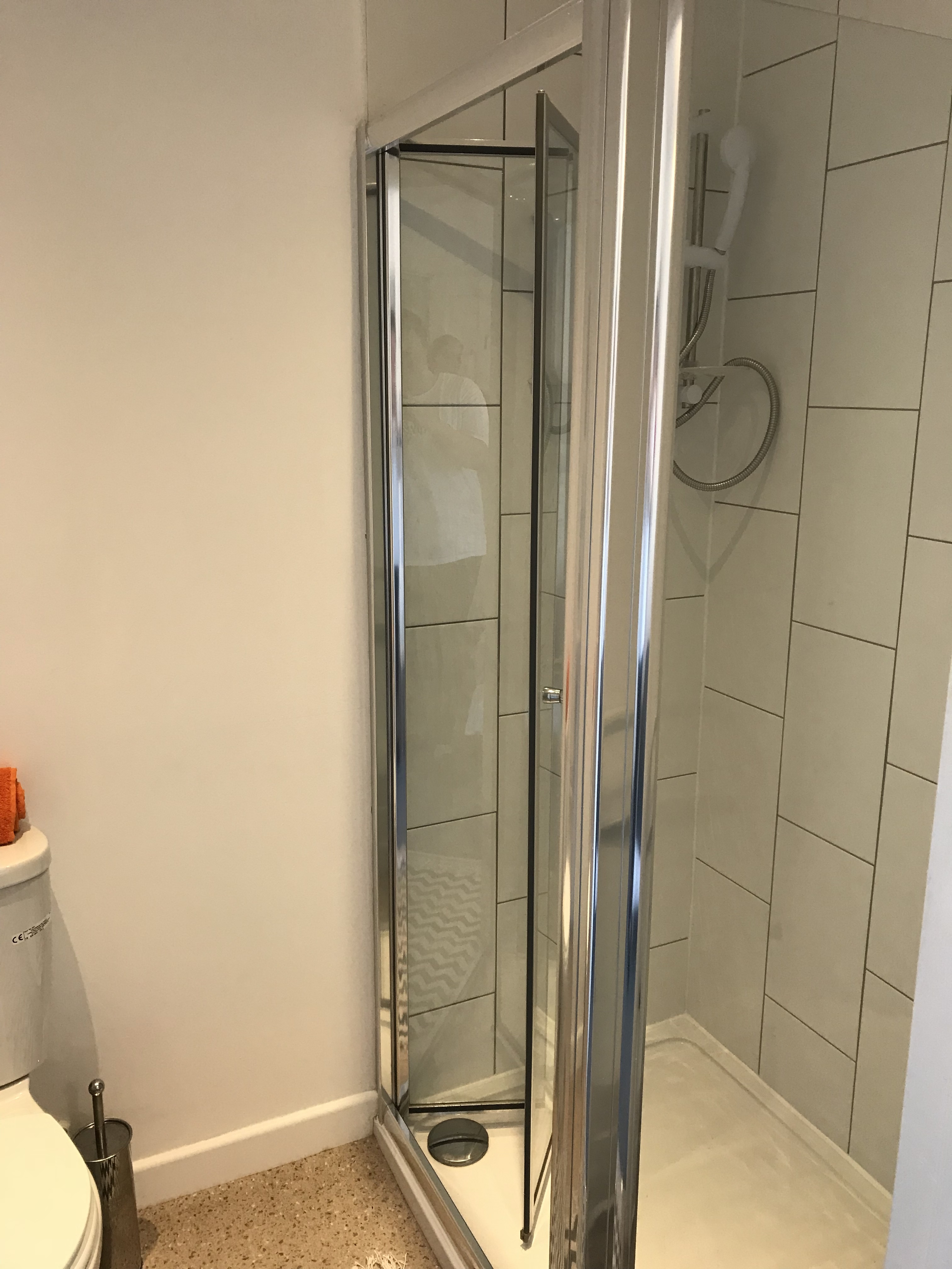 210 Lancing Road - Image 11