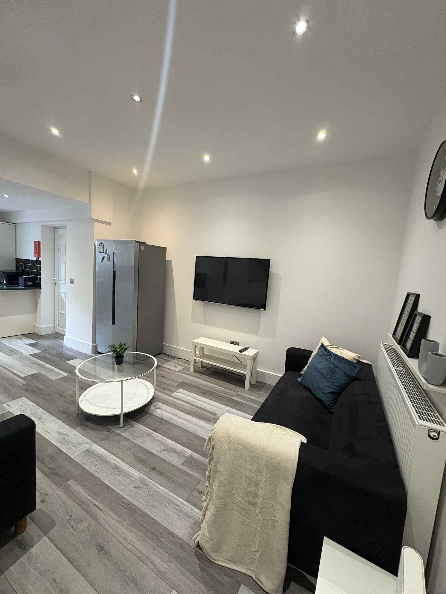 212 Lancing Road - Image 8