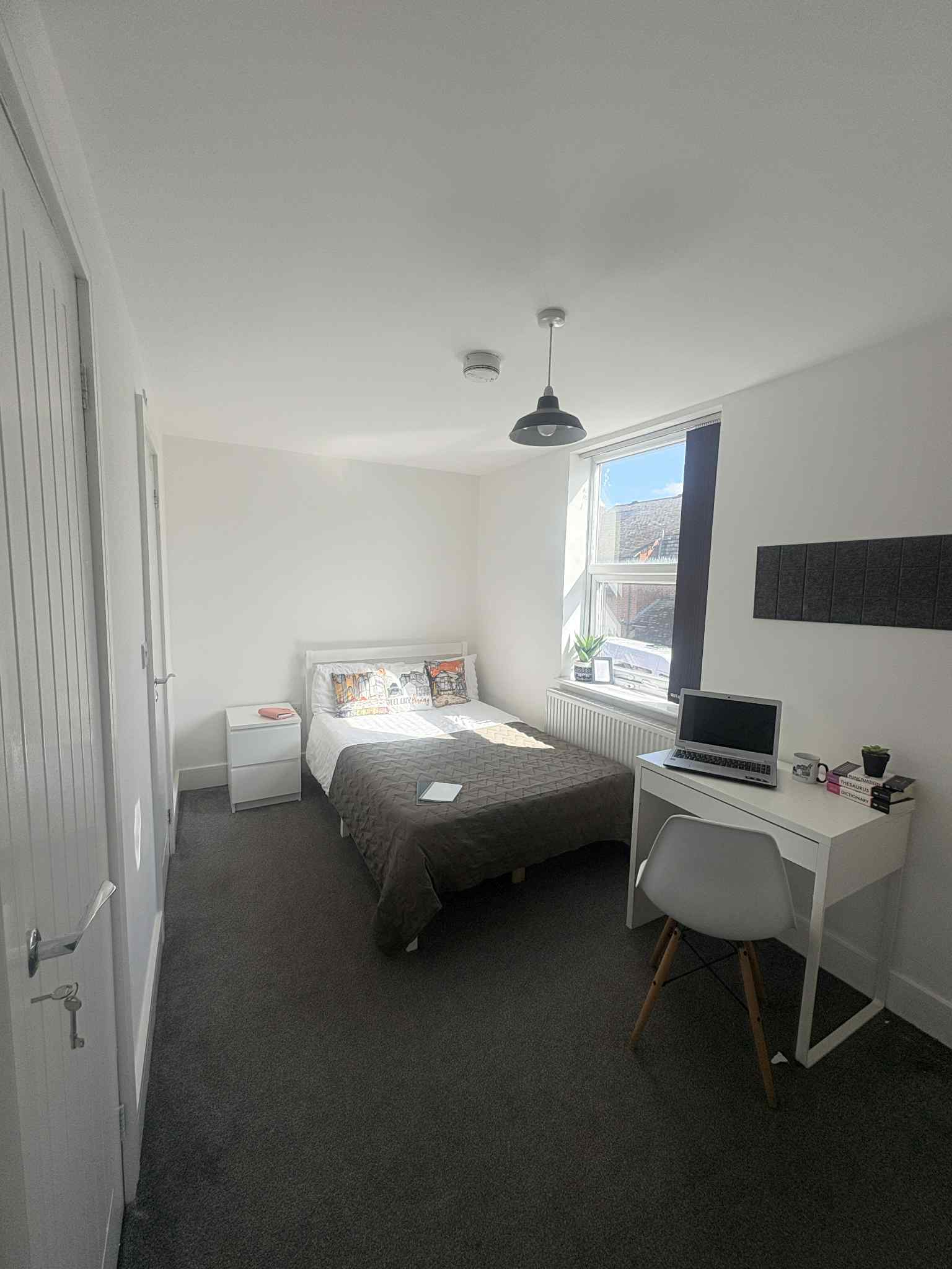 212 Lancing Road - Image 19