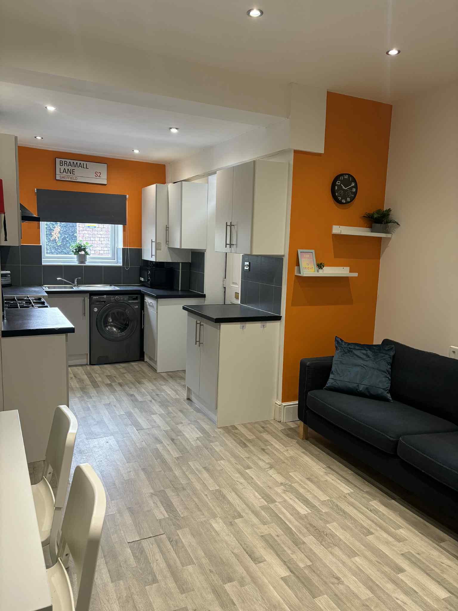 425 Shoreham Street - Image 3