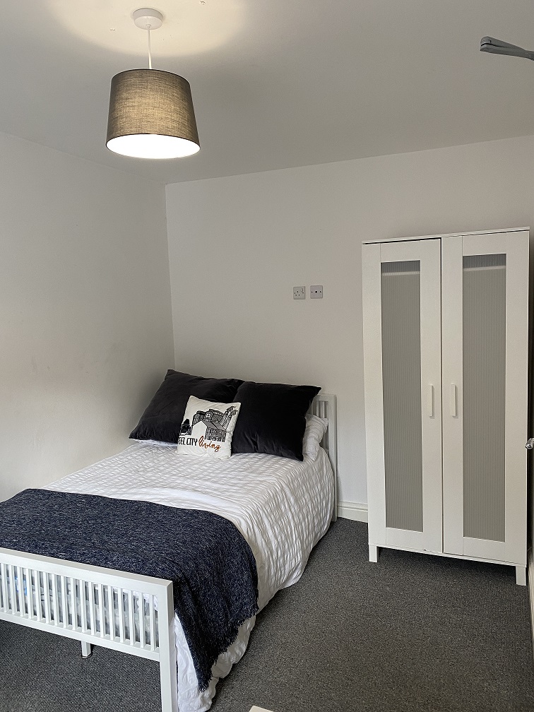 165 Charlotte Road - Image 12