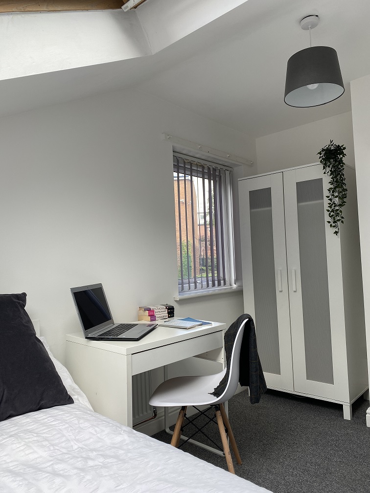 165 Charlotte Road - Image 17