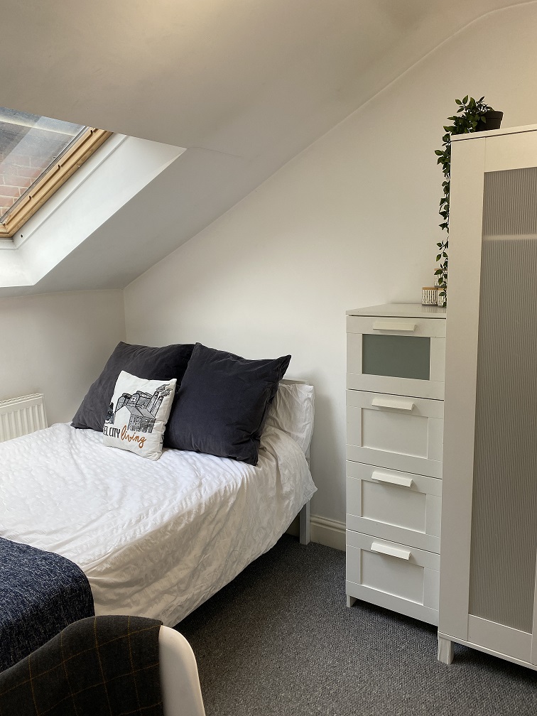 165 Charlotte Road - Image 24