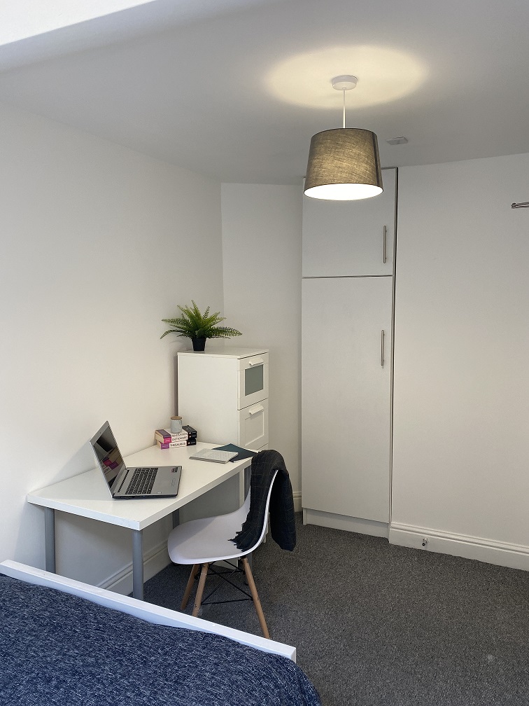 165 Charlotte Road - Image 27