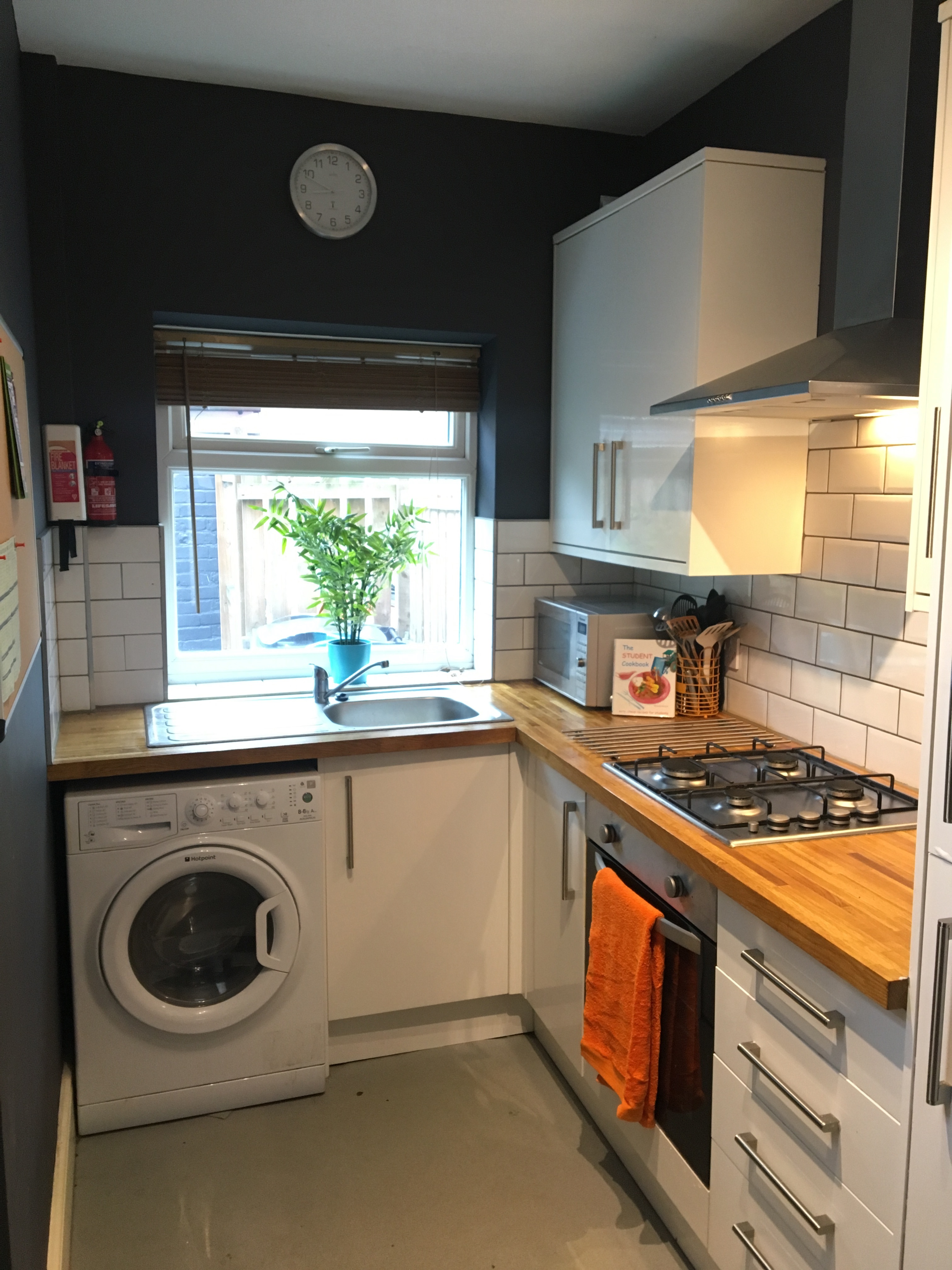 6 Eastwood Road - Image 2