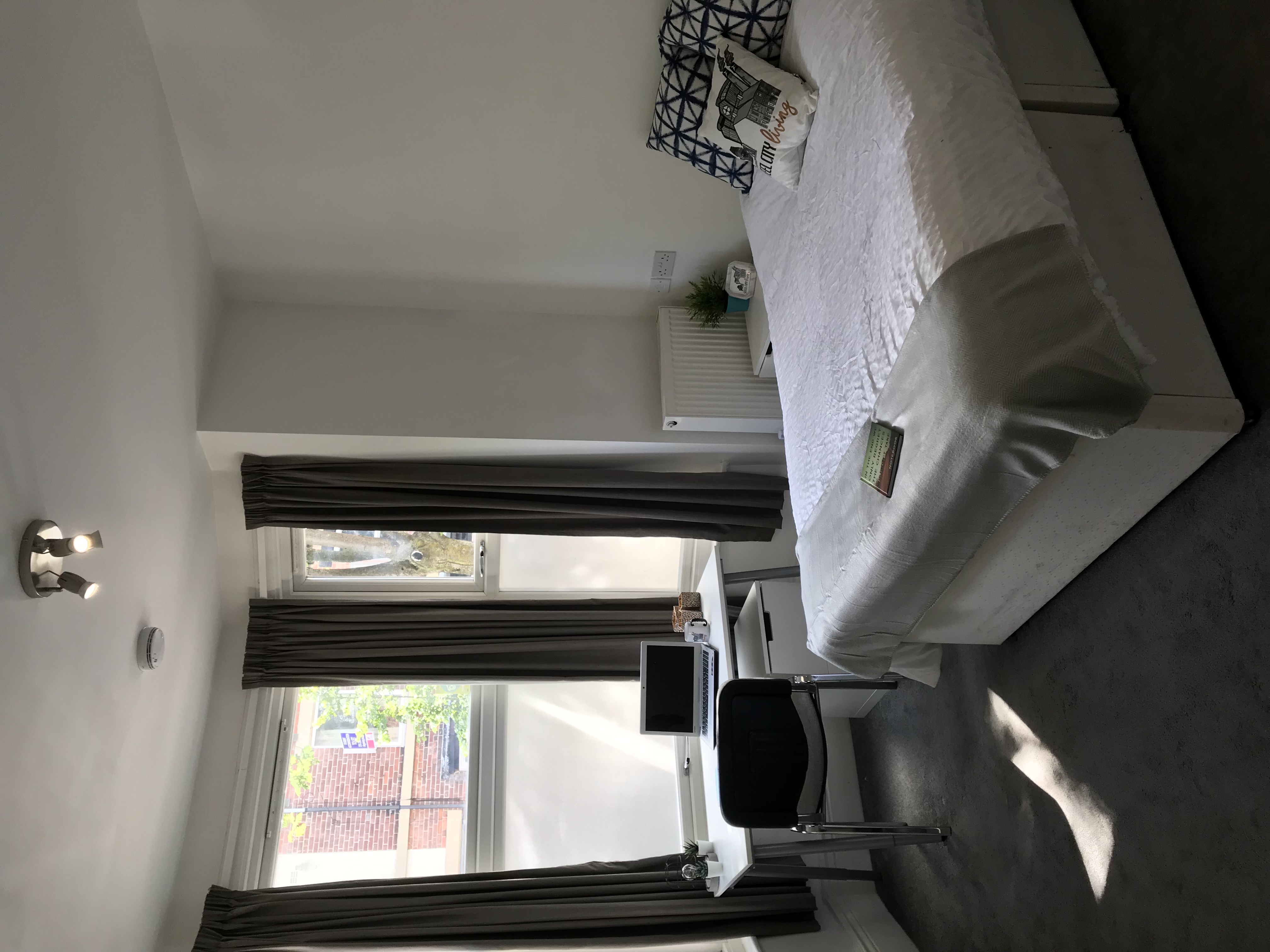 12 Cemetery Avenue - Image 8