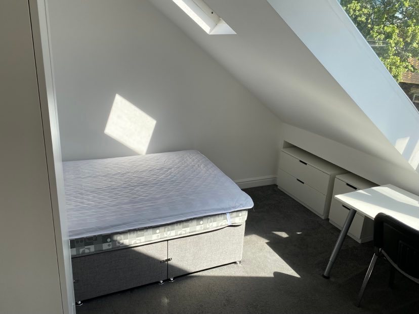 12 Cemetery Avenue - Image 17