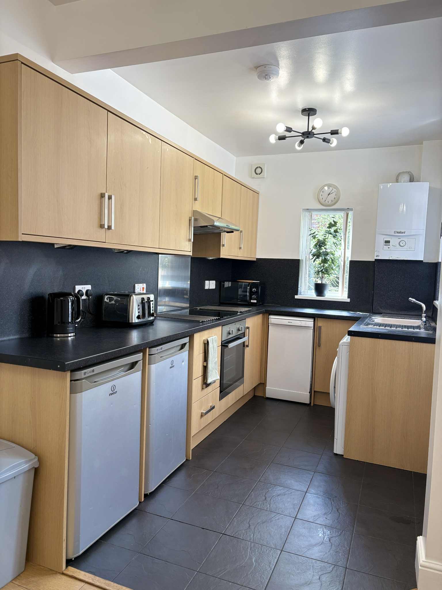 22 Denham Road - Image 5