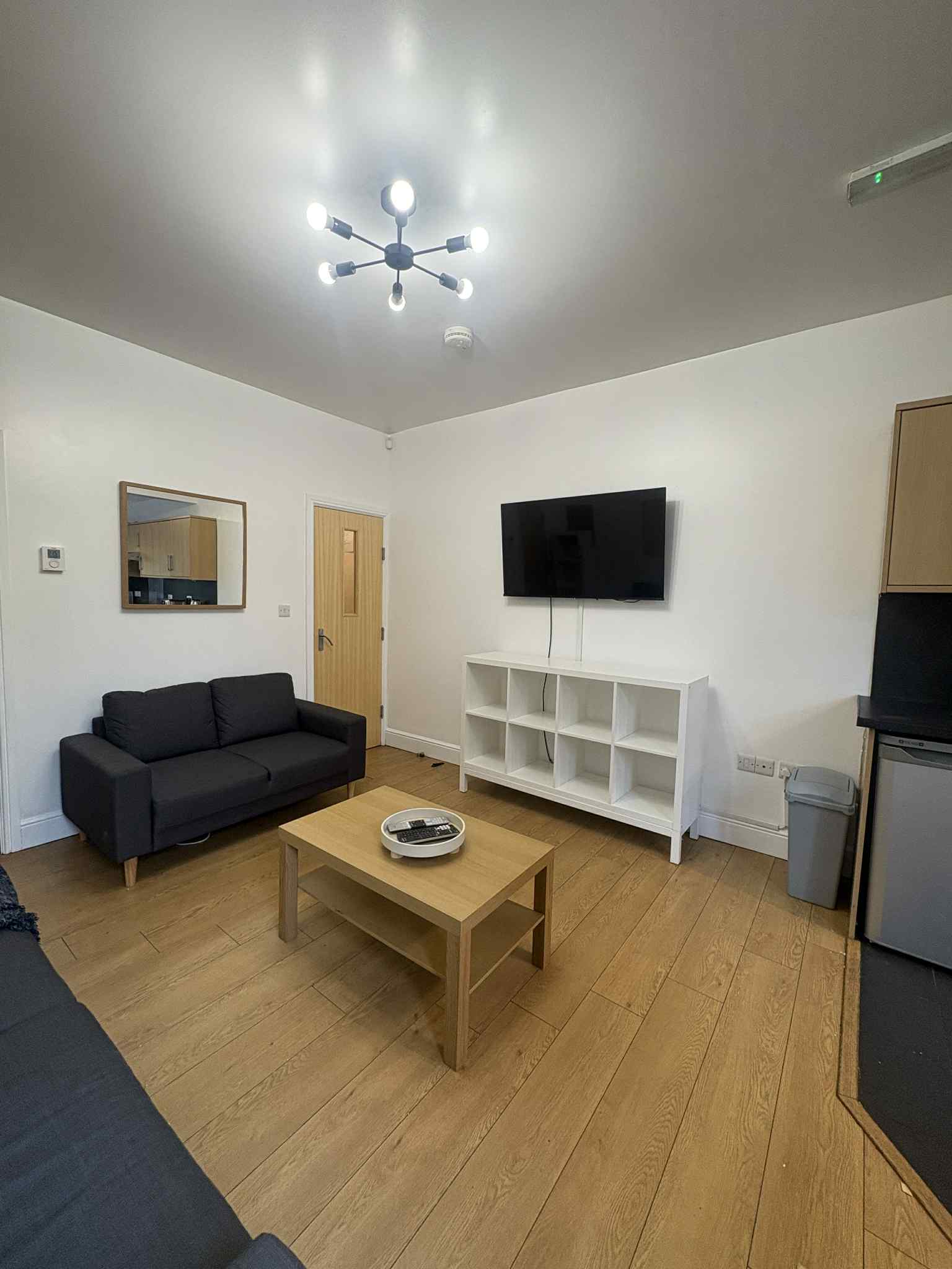 22 Denham Road - Image 7