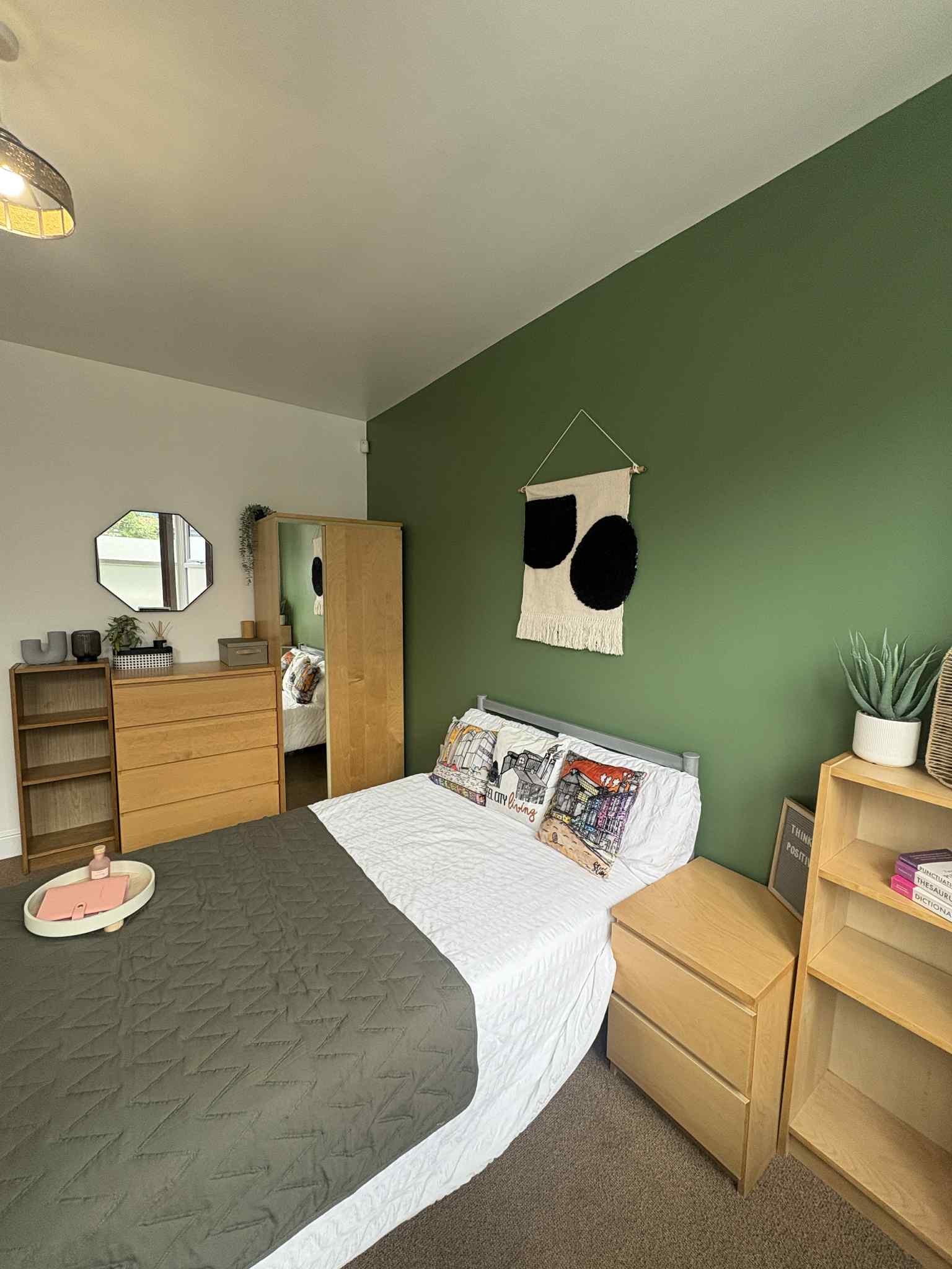 Bedroom 1 - Image 1