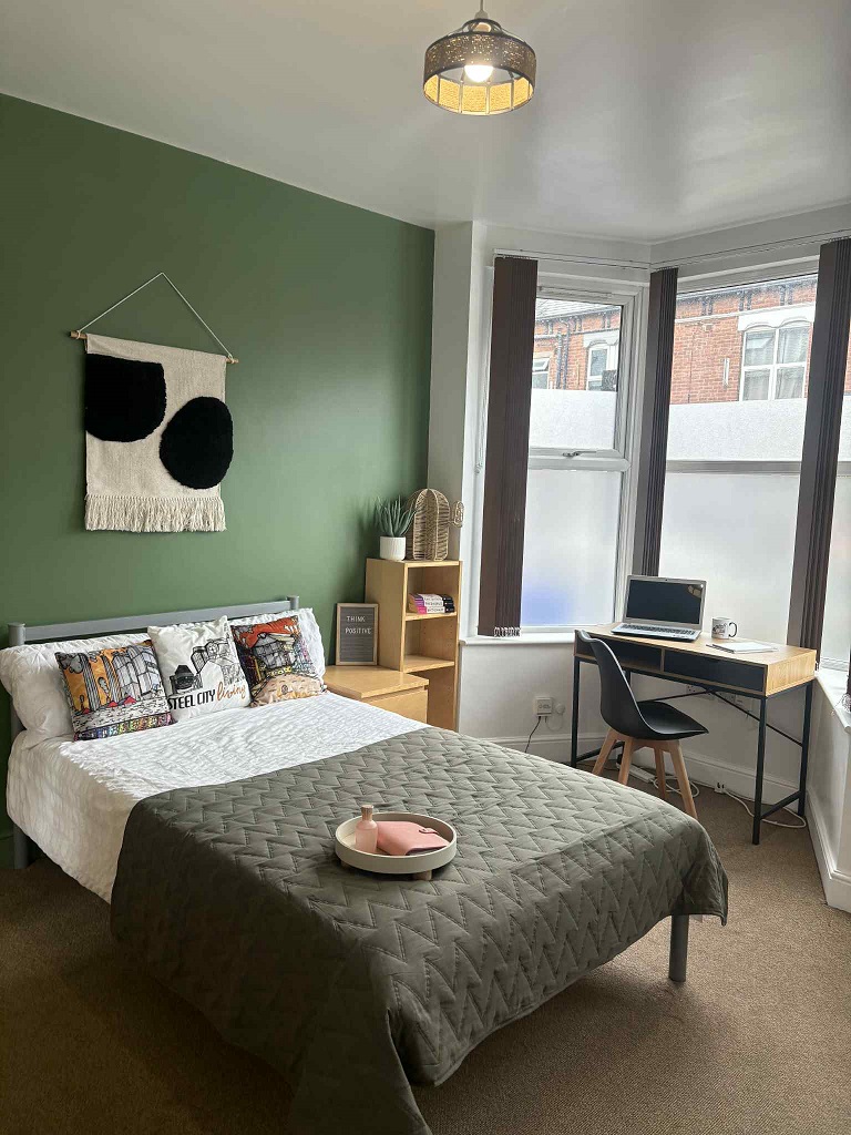 Bedroom 1 - Image 2