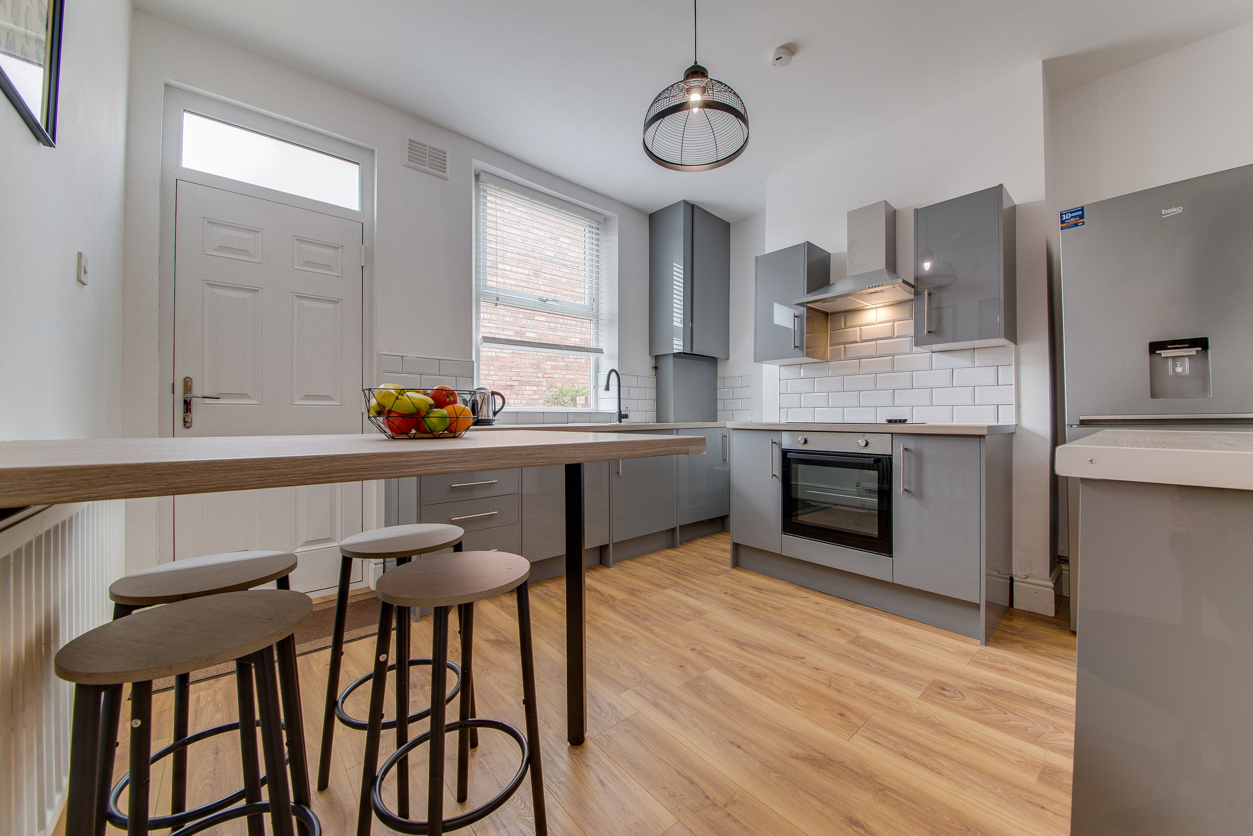 26 Ratcliffe Road - Image 2