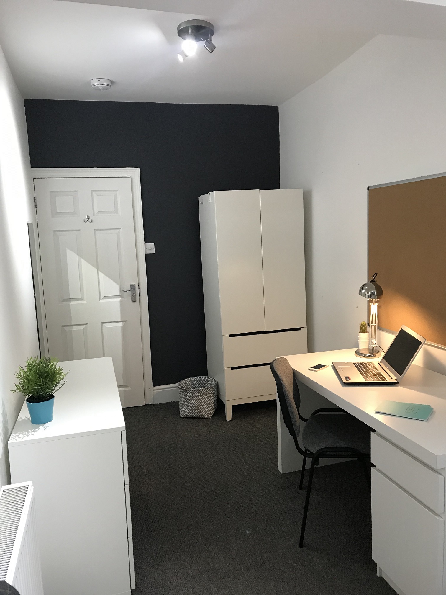 58 Stalker Lees Road - Image 10